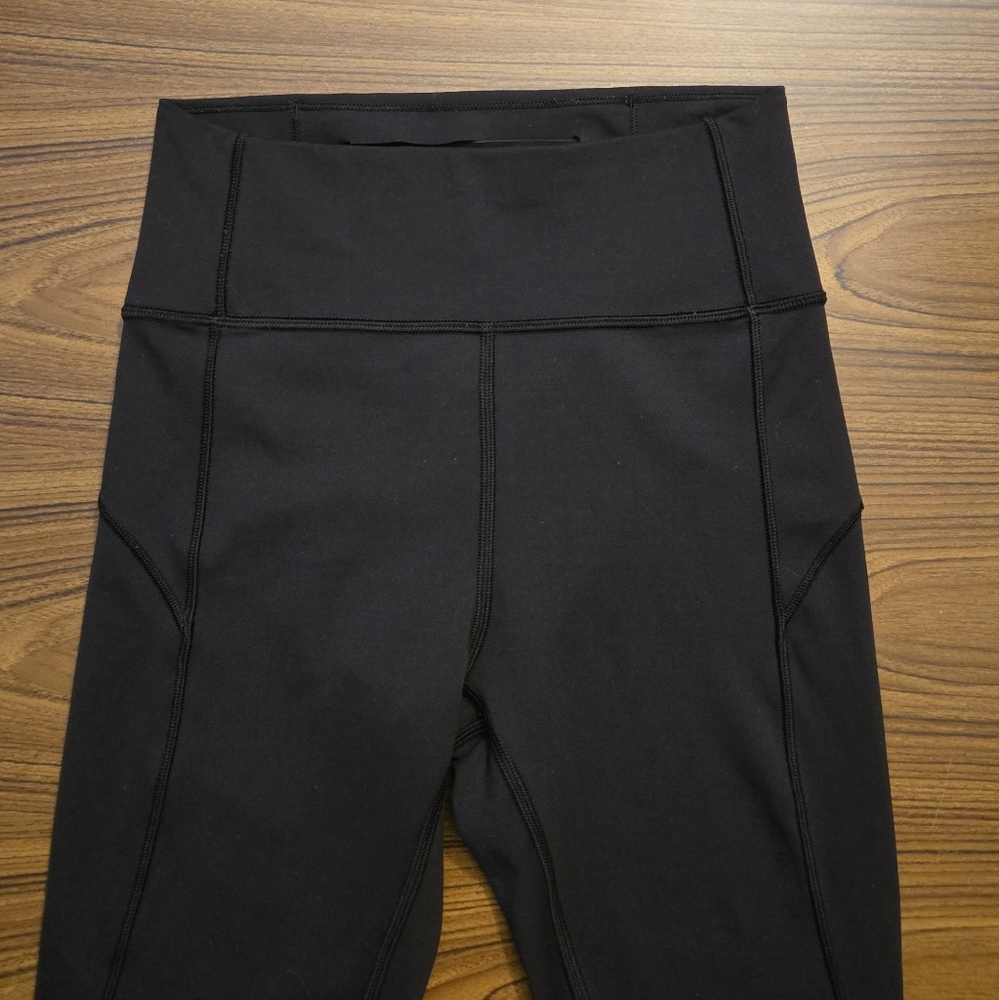 Lululemon In Movement Tight 25" - Picture 6 of 12